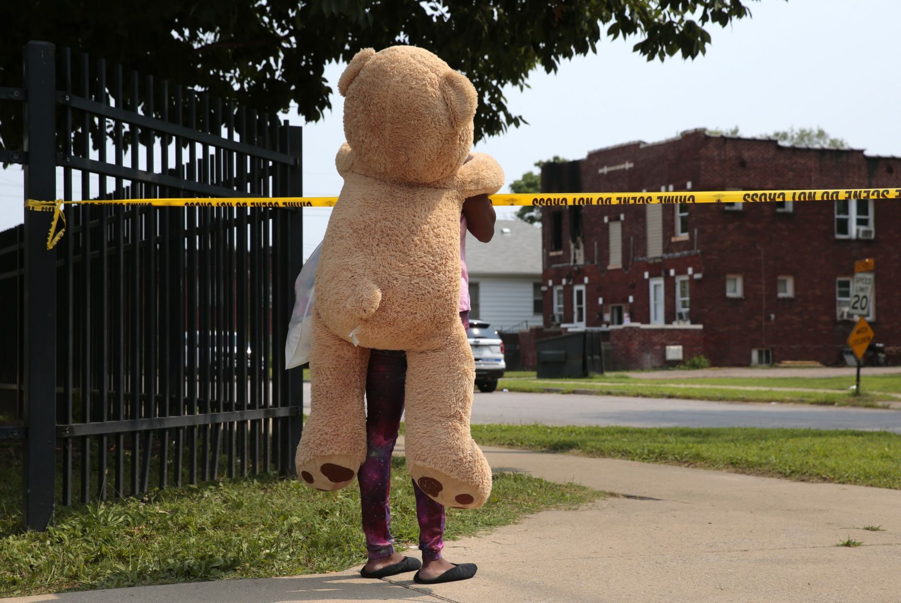 East St. Louis fire kills 5 children